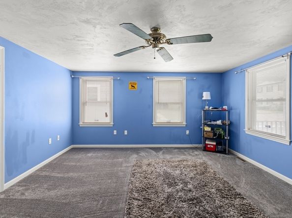 168 Park Ave, Wareham MA 02538