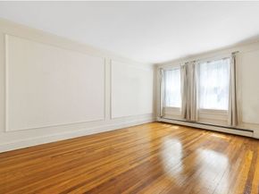 321 Tappan St 2, Brookline MA 02445