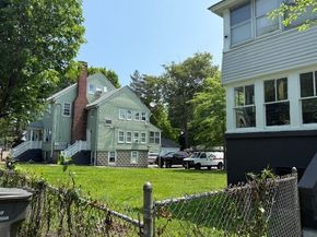18-38 Beaver Ct, Framingham MA 01702