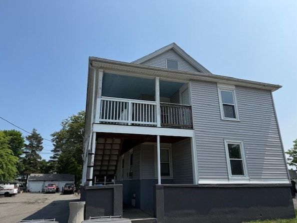 18-38 Beaver Ct, Framingham MA 01702
