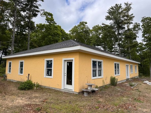 1 Antonellis Way, Wareham MA 02571
