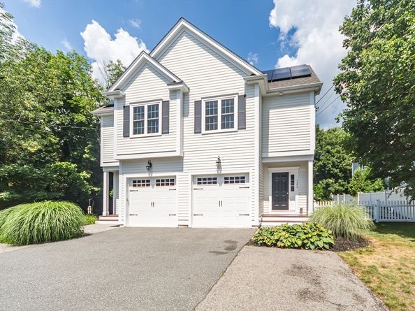 1345 South St, Needham MA 02492