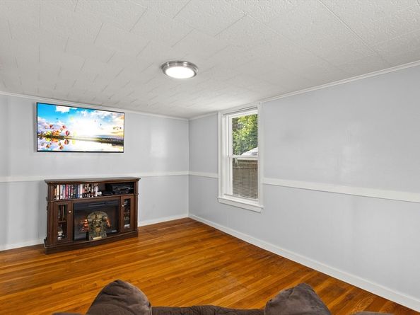 57 Summer St, Quincy MA 02169