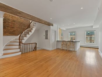 71 Rutland Street