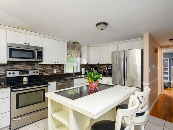 81 Center, Carver MA 02330
