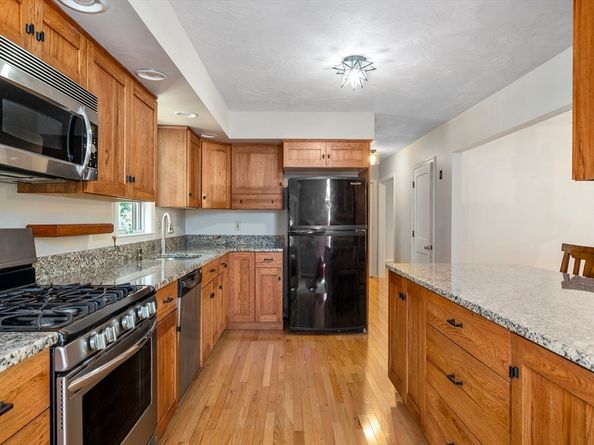 6 Mellen Street, Hopedale MA 01747