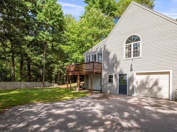 6 Mellen Street, Hopedale MA 01747