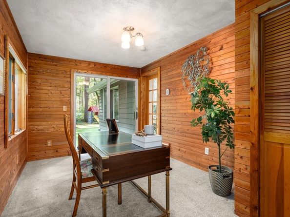 73 Willow Rd, Sudbury MA 01776