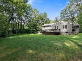 73 Willow Rd, Sudbury MA 01776