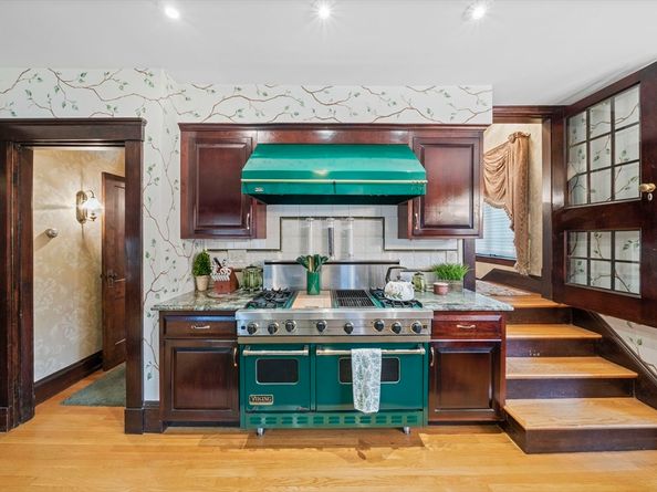 161 Cedar St, Braintree MA 02184