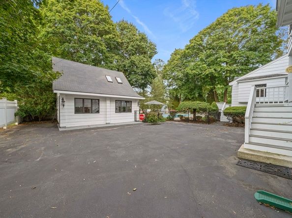 161 Cedar St, Braintree MA 02184