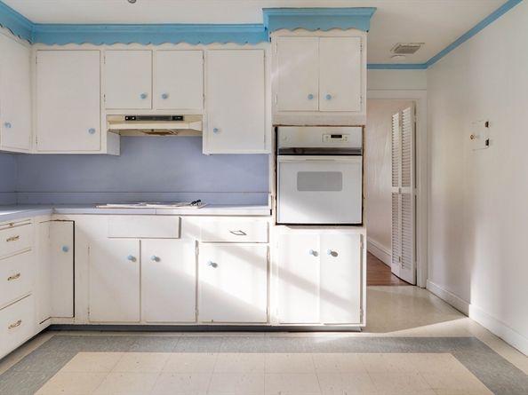 18 Westminster Ave, Boston MA 02119
