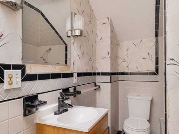 18 Westminster Ave, Boston MA 02119