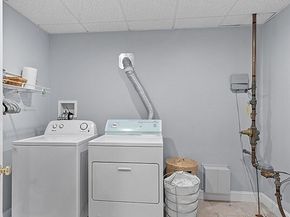 10 Babicz Rd, Tewksbury MA 01876