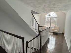 10 Babicz Rd, Tewksbury MA 01876