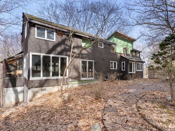 217 Summer St, Weston MA 02493