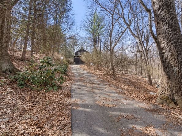 217 Summer St, Weston MA 02493