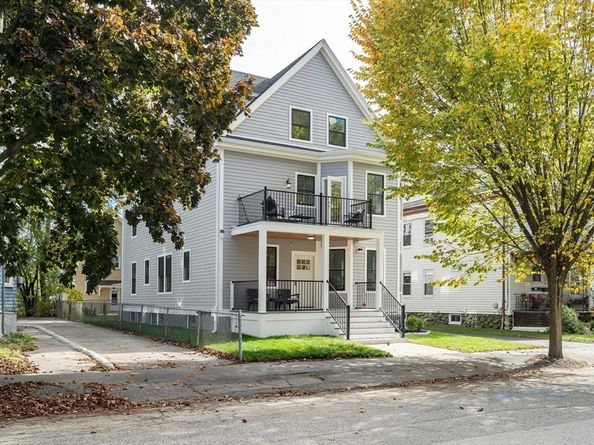 69 Marlboro St 1, Belmont MA 02478