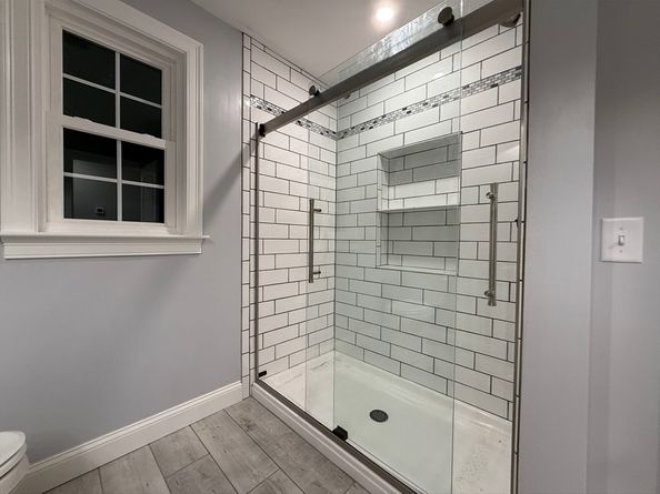 24 Cooper Rd, Webster MA 01570