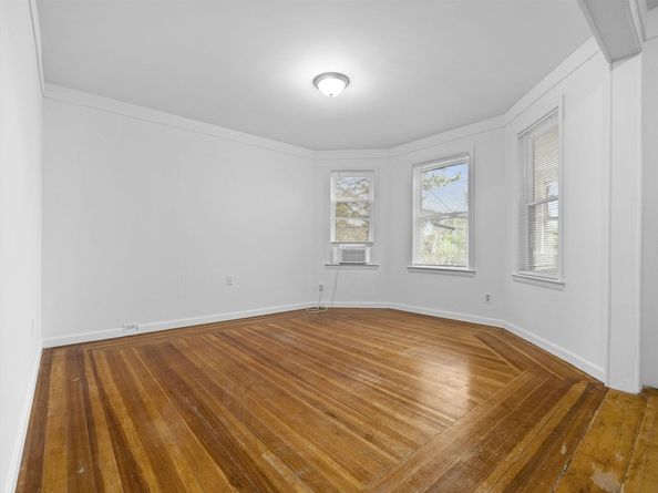 9-11 Edmunds St, Cambridge MA 02140