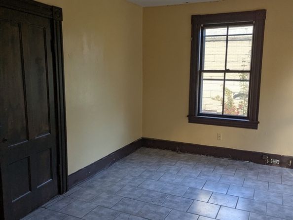 124 Fish St, Athol MA 01331