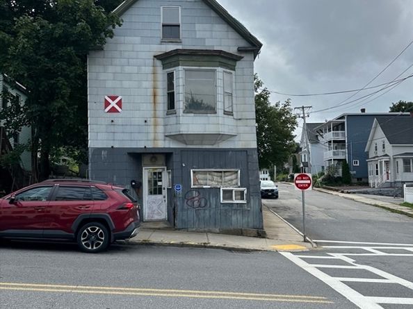 172 Parker St, Gardner MA 01440