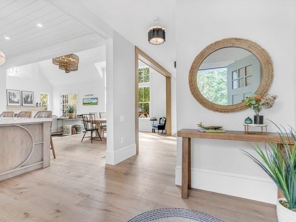 28 Hatch Farm Lane, Concord MA 01742