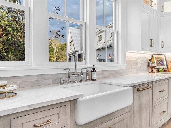 28 Hatch Farm Lane, Concord MA 01742