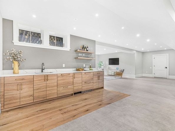 28 Hatch Farm Lane, Concord MA 01742