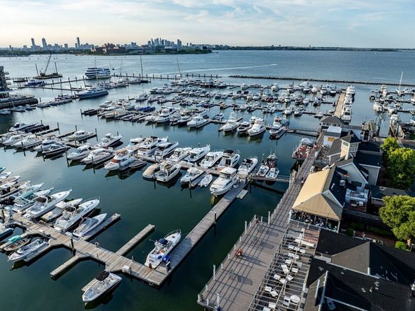 2001 Marina Drive 506W, Quincy MA 02171