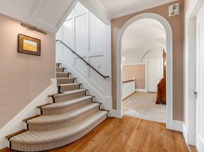 4 Cobb Avenue, Manchester MA 01944