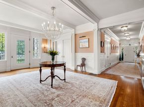 4 Cobb Avenue, Manchester MA 01944