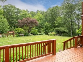 29 Miscoe Rd, Mendon MA 01756