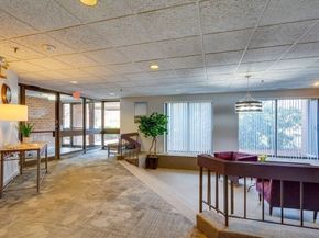 289 Elm St 34B, Medford MA 02155