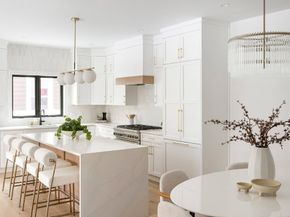 224 Auburn St F, Newton MA 02466