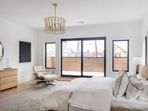 224 Auburn St F, Newton MA 02466