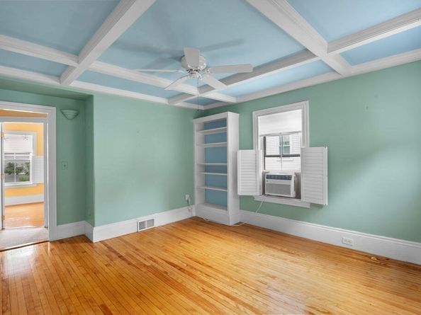 30 Oakland Street 2, Newburyport MA 01950
