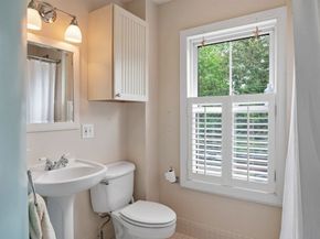 30 Oakland Street 2, Newburyport MA 01950