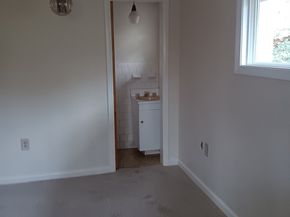 5 Pine St, Paxton MA 01612