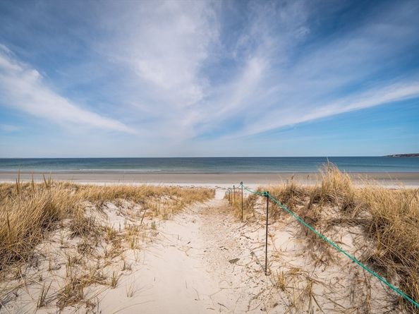 9 Sandy Way, Gloucester MA 01930