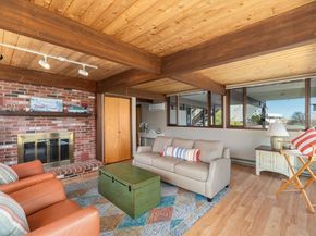 9 Sandy Way, Gloucester MA 01930