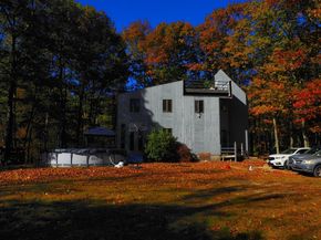 22 Prindle Hill Rd, Charlton MA 01507