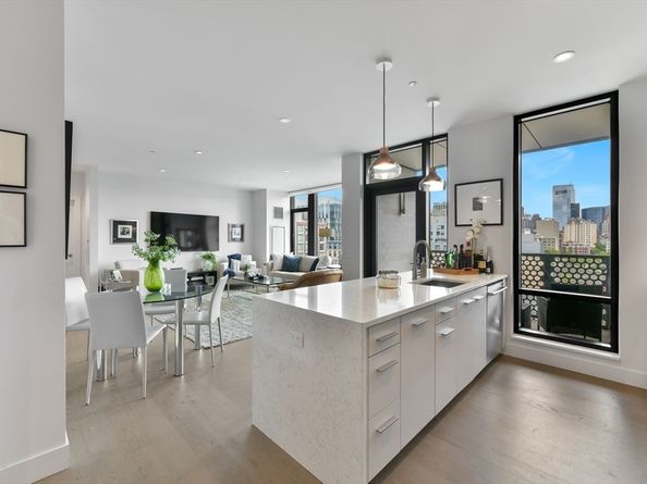 40 Traveler St. 710, Boston MA 02118