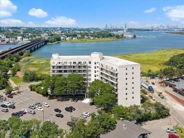 133 Commander Shea Blvd 315, Quincy MA 02171