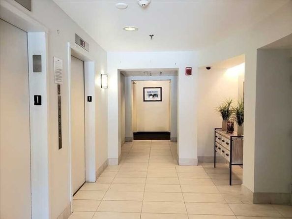 133 Commander Shea Blvd 315, Quincy MA 02171