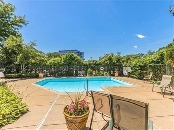 133 Commander Shea Blvd 315, Quincy MA 02171