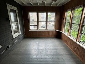 915 E 4th St, Boston MA 02127