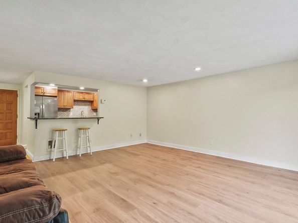 9 Broadway 217, Saugus MA 01906