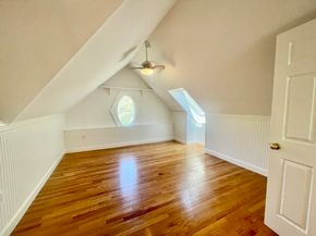 876 Beacon St 5, Newton MA 02459