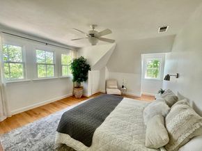 876 Beacon St 5, Newton MA 02459